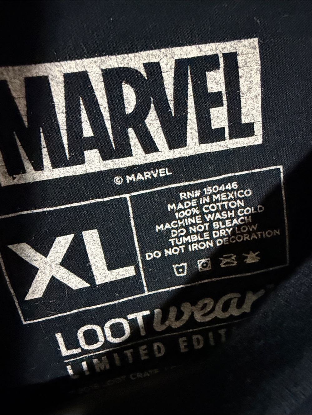 Marvel Infinity Gauntlet Graphic Long Sleeve Men's Large Lootcrate size XL - Picture 3 of 3